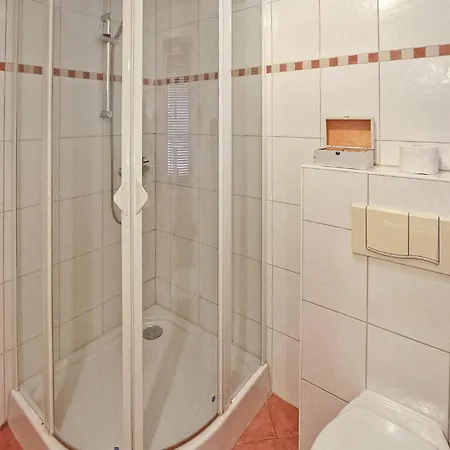 Pet Friendly In Waren Mritz With Kitchen